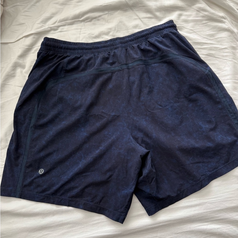 Mens Lululemon 7 inch Pace Breaker Linerless- size large